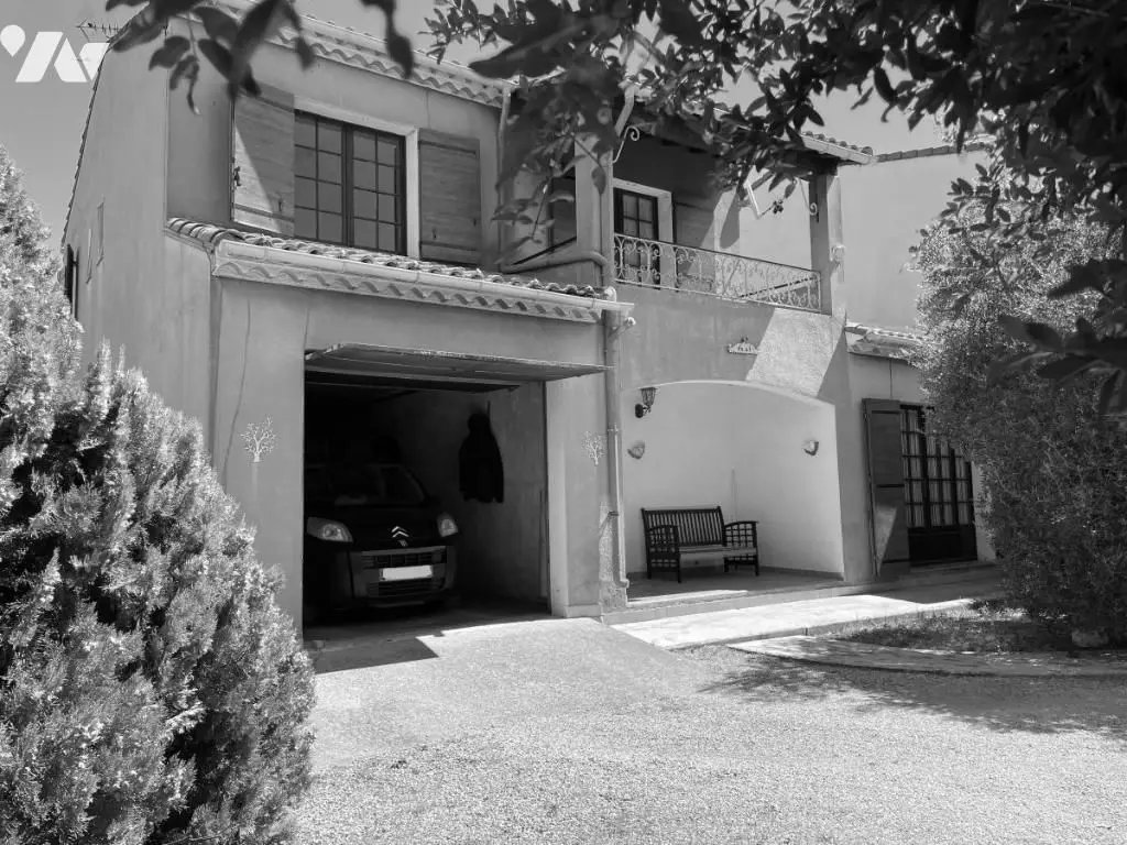 Maison à vendre, 6m², Arles