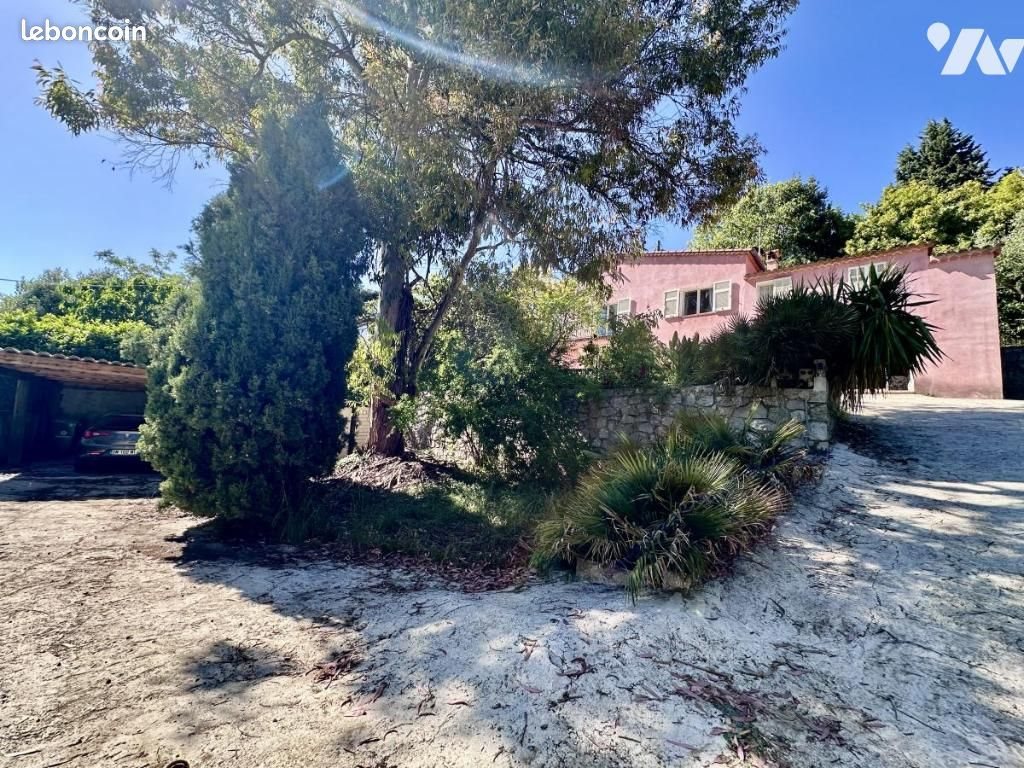 Maison à vendre, 144m², Châteauneuf-Grasse