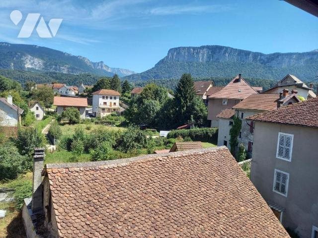 Maison à vendre, 217m², Entre-deux-Guiers