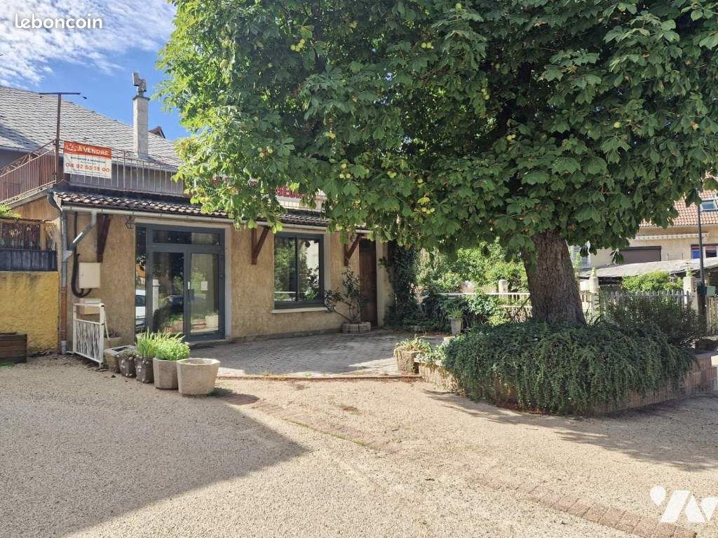 Maison à vendre, 130m², La Bâtie-Neuve