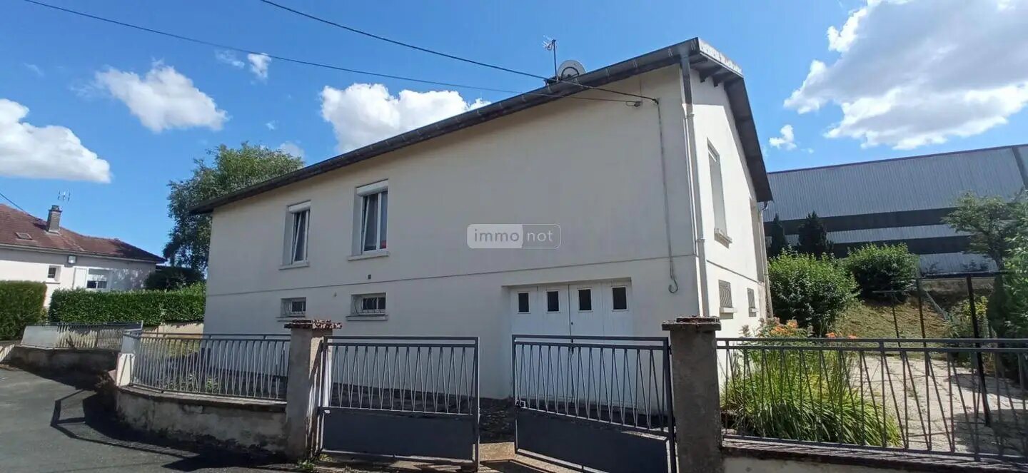 Maison à vendre, 104m², Saints-Geosmes