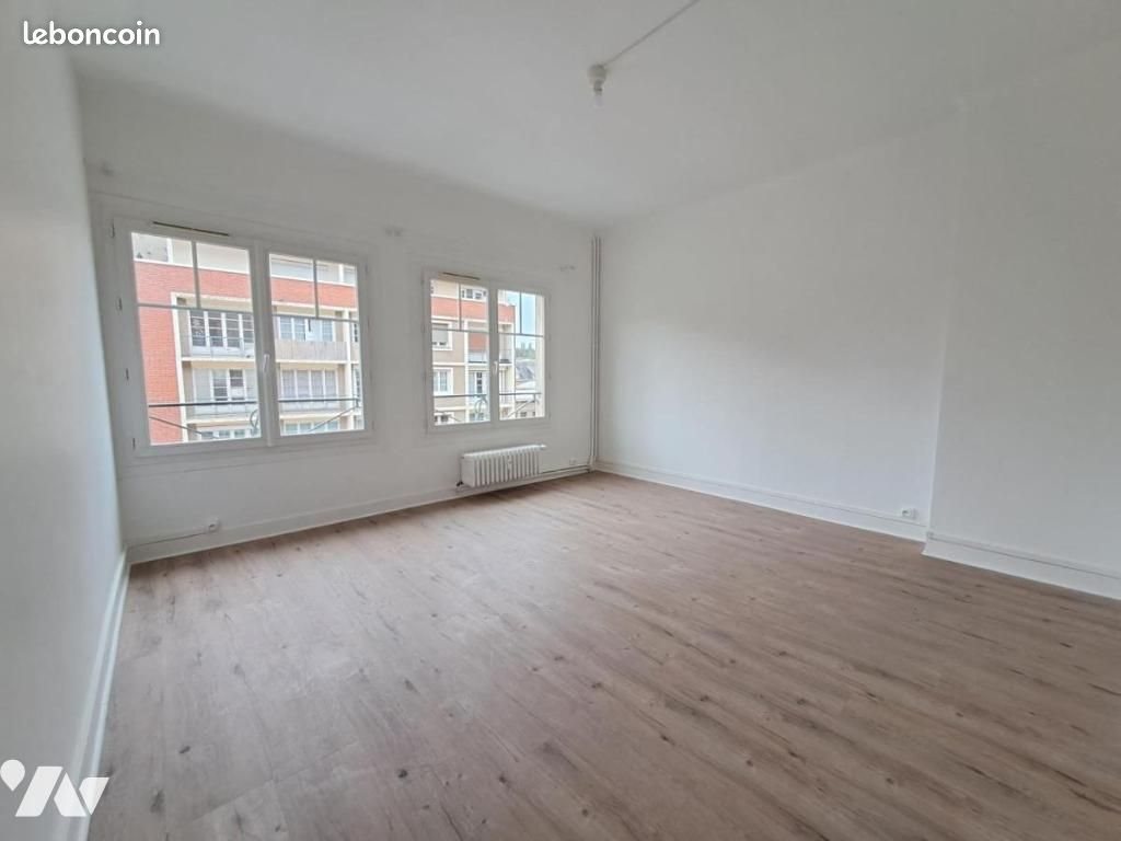 Appartement à louer, 43m², Lisieux