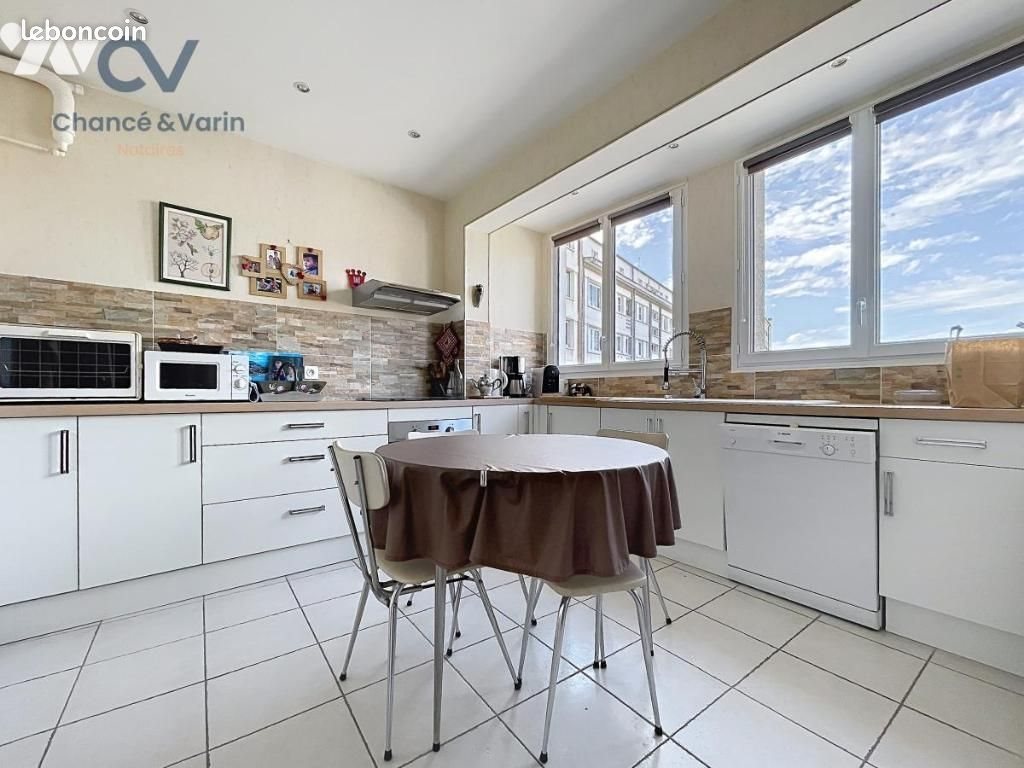 Appartement à vendre, 123m², Lisieux