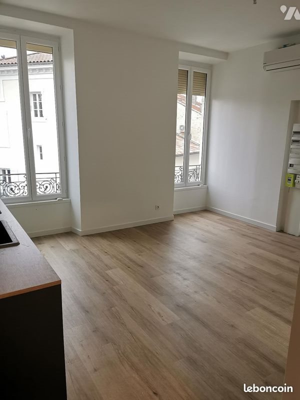 Appartement à louer, 26m², Montélimar