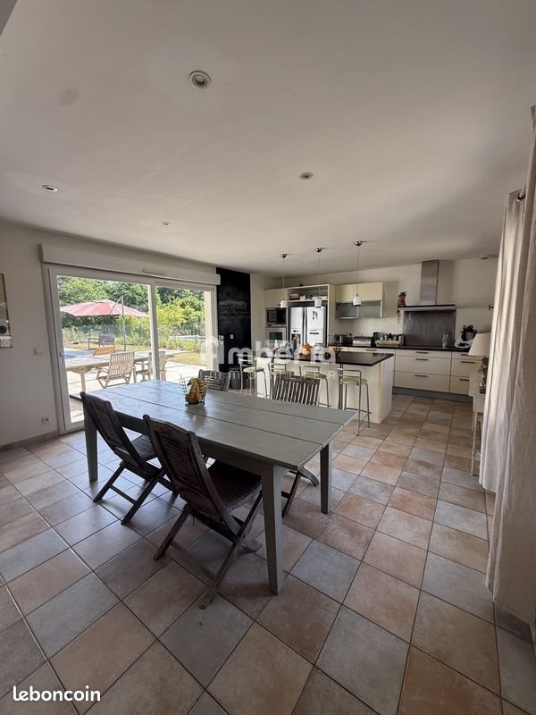 Maison à vendre, 197m², Saint-Cyr-en-Val