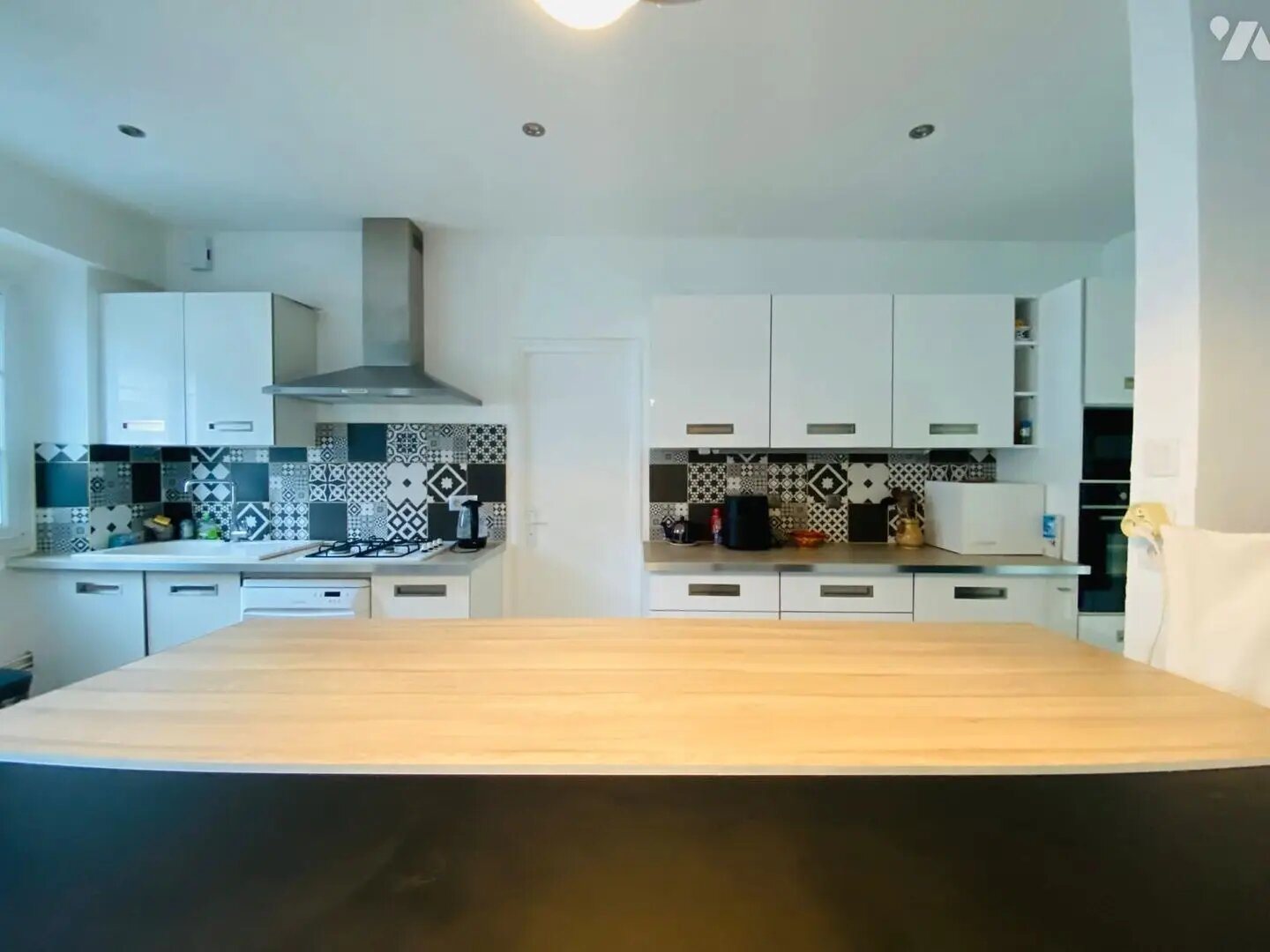 Maison à vendre, 4m², Villeneuve-sur-Yonne