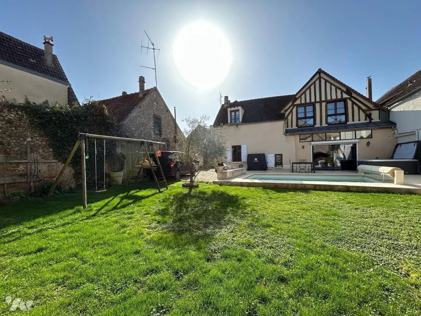 Maison à vendre, 9m², Villeneuve-sur-Yonne
