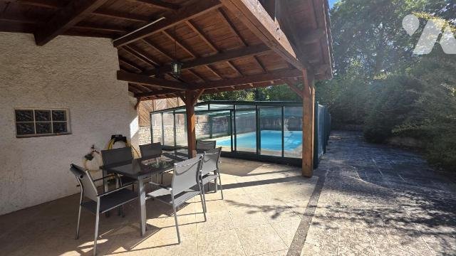 Maison à vendre, 350m², Chalamont
