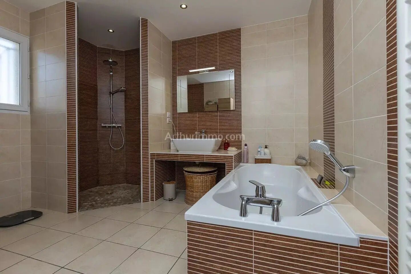 Maison à vendre, 102m², Belley