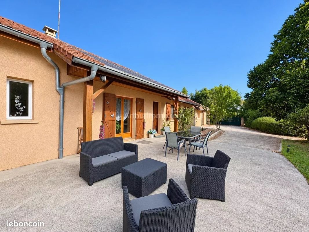 Maison à vendre, 145m², Sermérieu