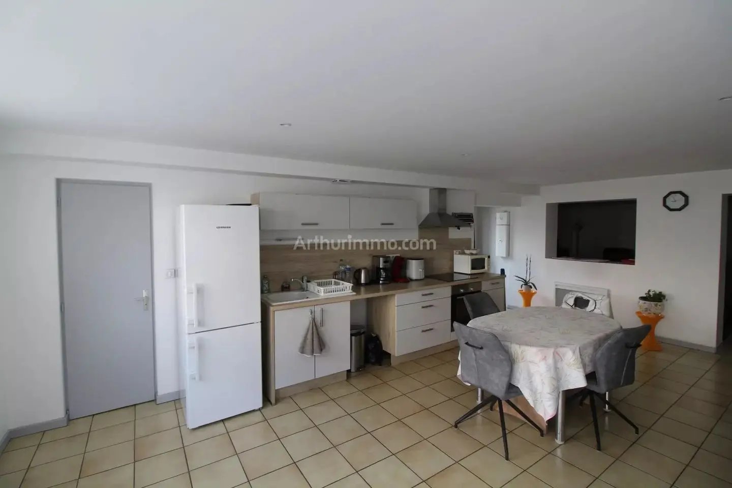 Maison à louer, 106m², Belley
