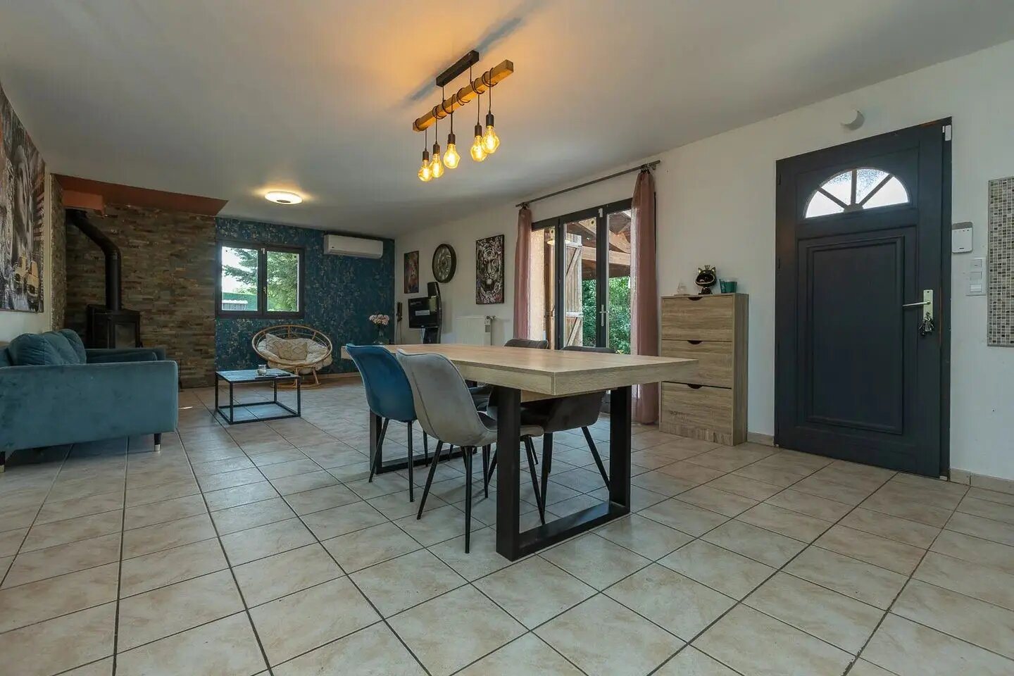 Maison à vendre, 102m², Bouvesse-Quirieu