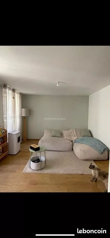 Appartement à louer, 80m², Saint-Chef