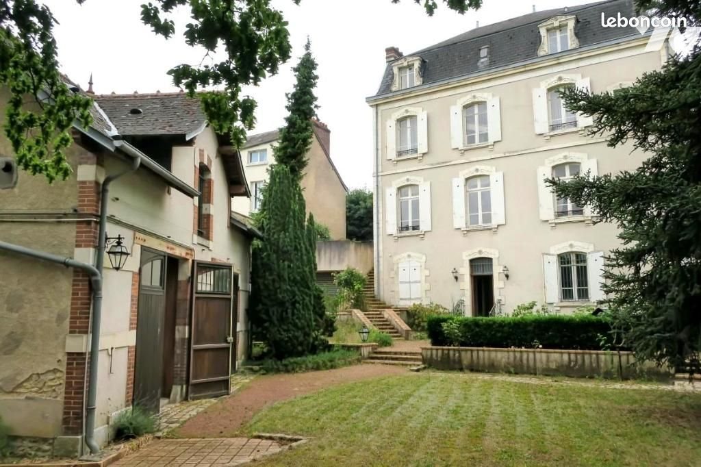 Maison à vendre, 326m², Bourges