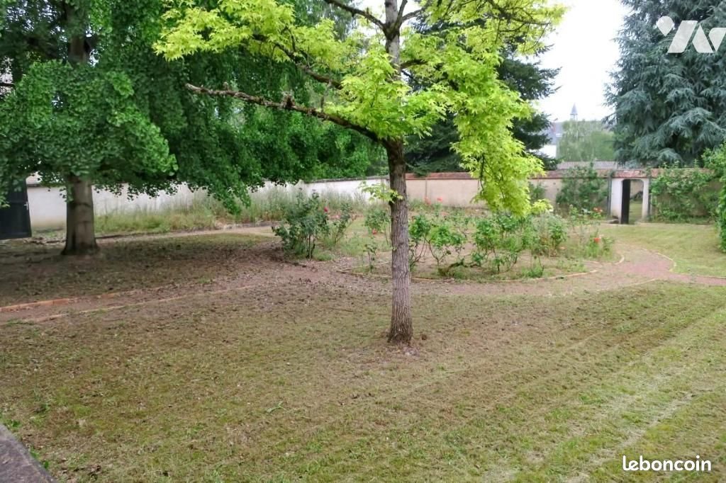 Maison à vendre, 326m², Bourges