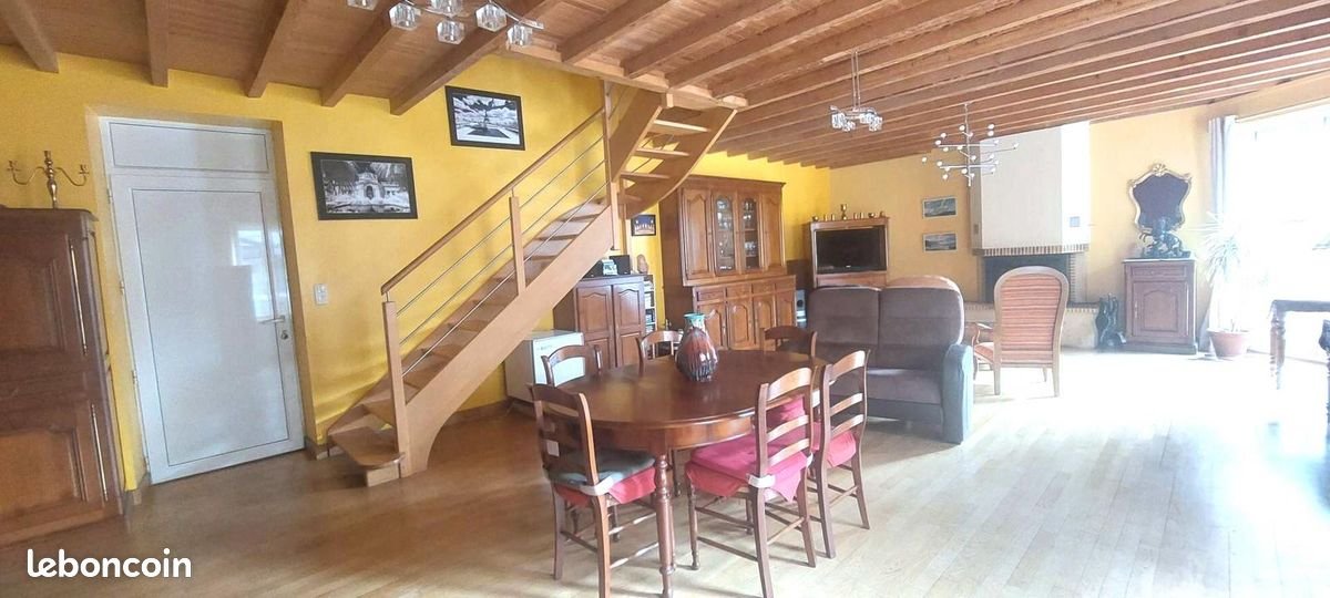 Maison à vendre, 150m², Ercé-en-Lamée
