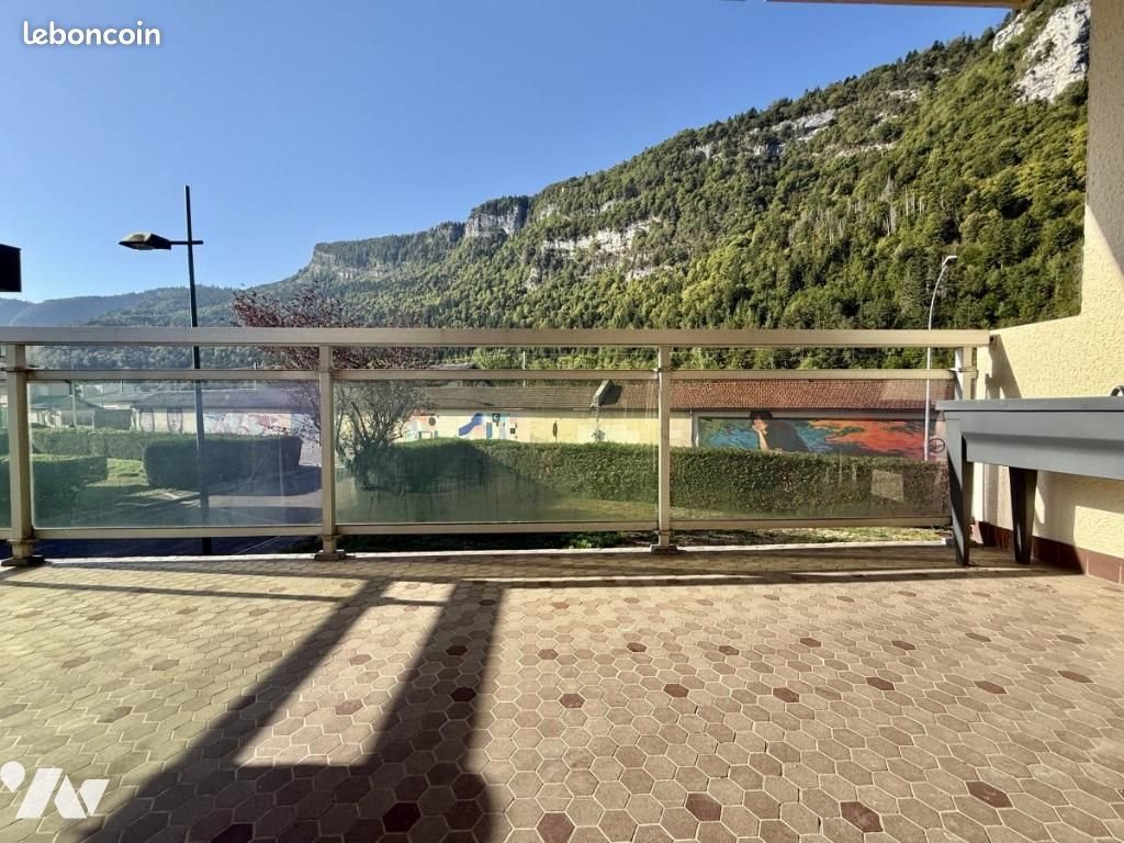 Appartement à vendre, 81m², Nantua