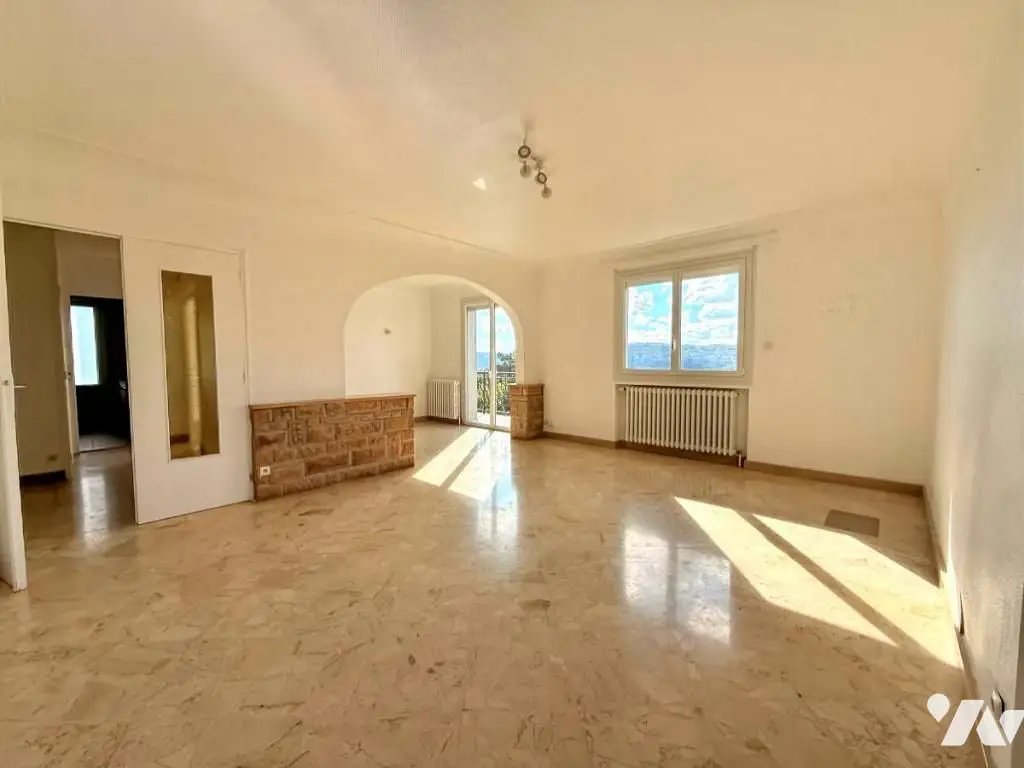 Appartement à louer, 103m², Oyonnax
