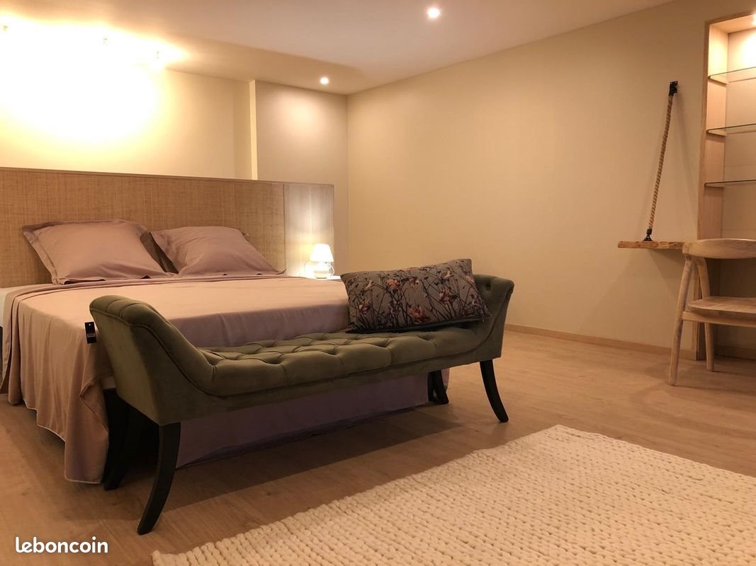 Maison à vendre, 460m², Ceyzérieu