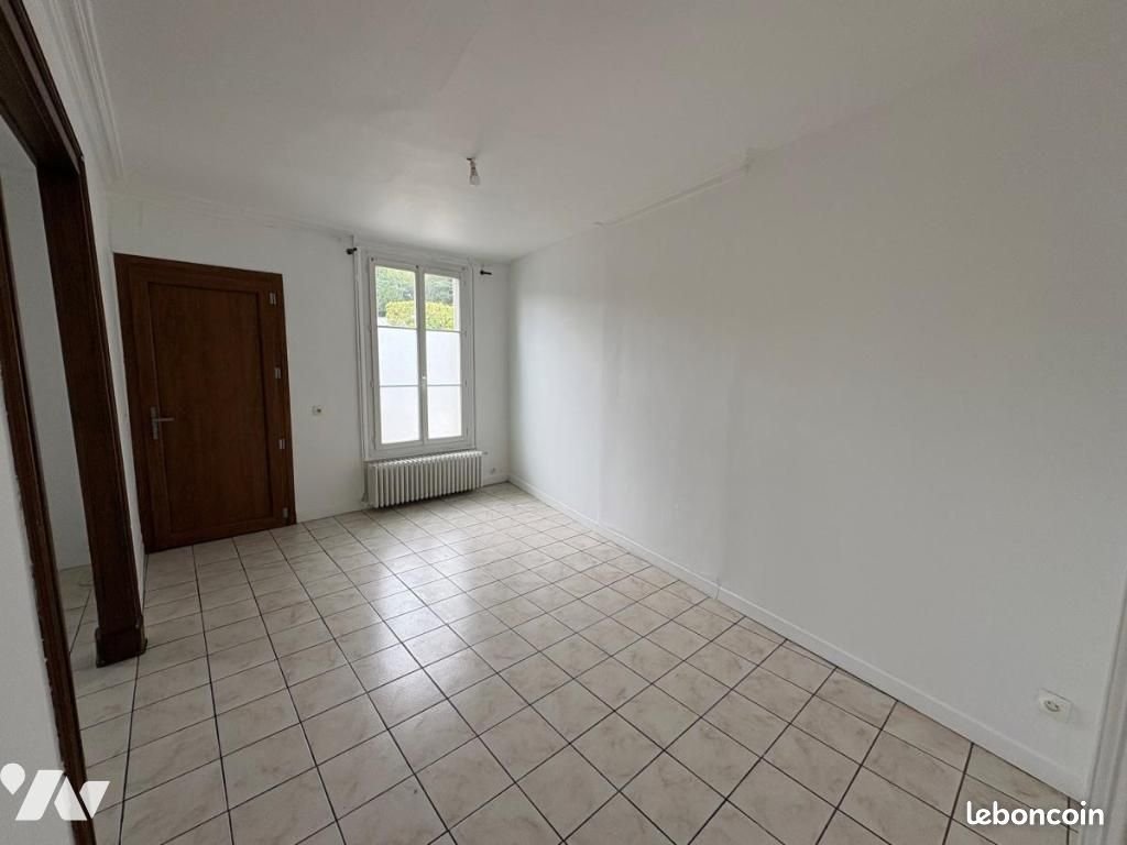Appartement à louer, 83m², Lisieux
