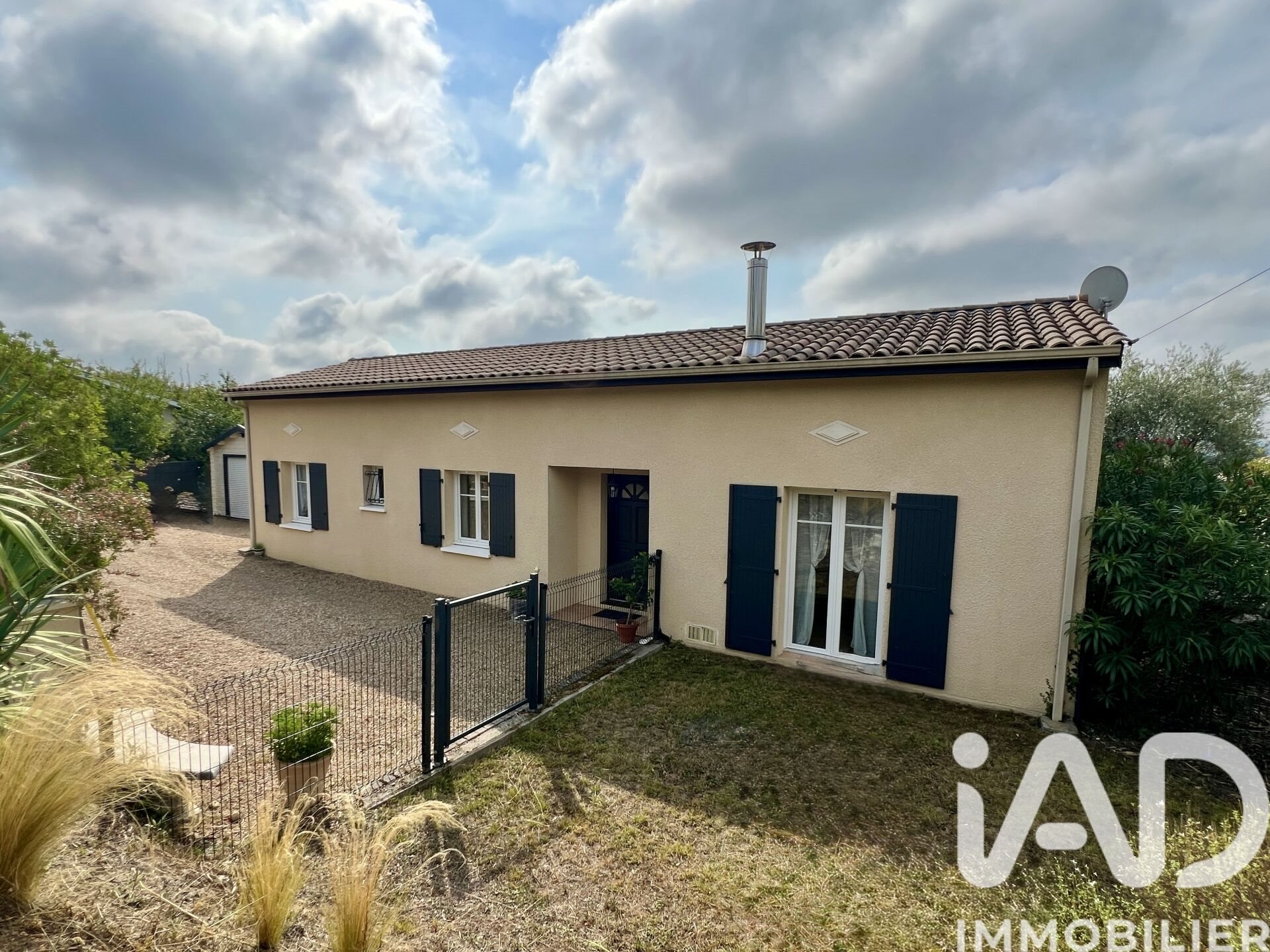 Maison à vendre, 129m², Saint-Romain-la-Virvée