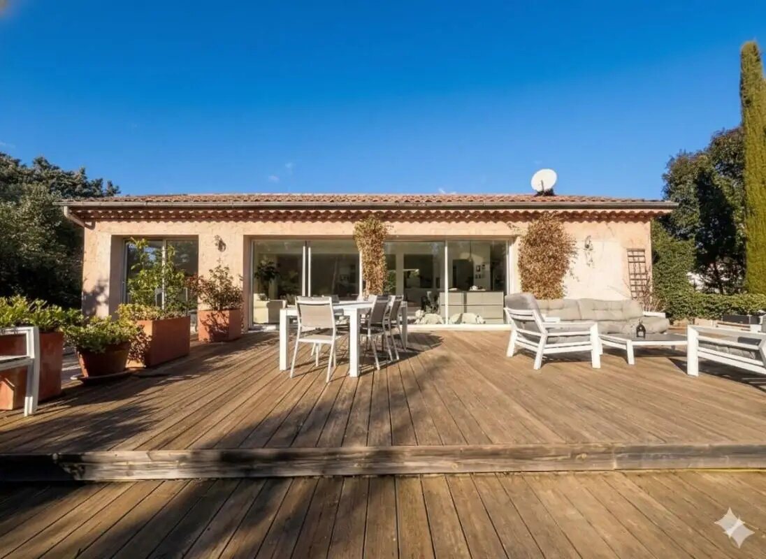 Maison à vendre, 194m², Mouans-Sartoux