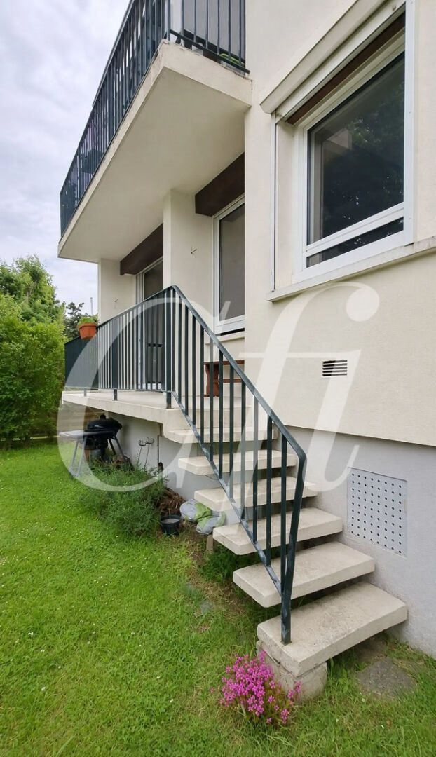 Appartement à vendre, 77m², Suresnes