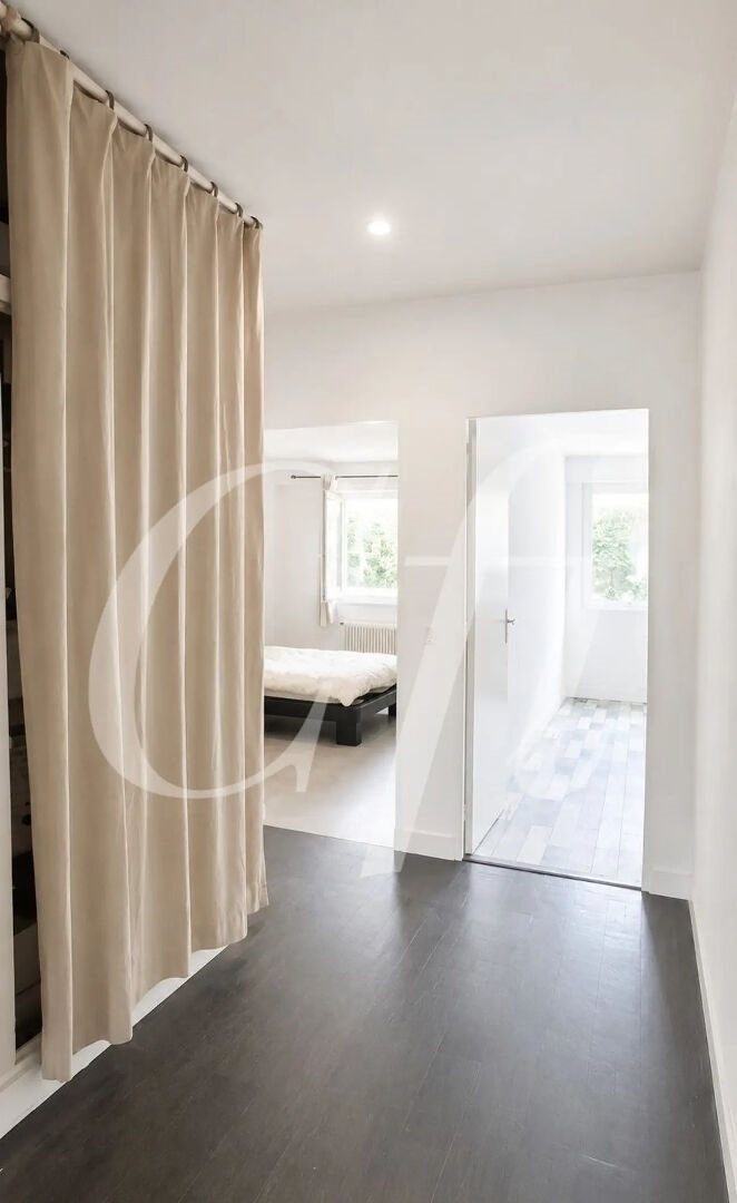 Appartement à vendre, 77m², Suresnes