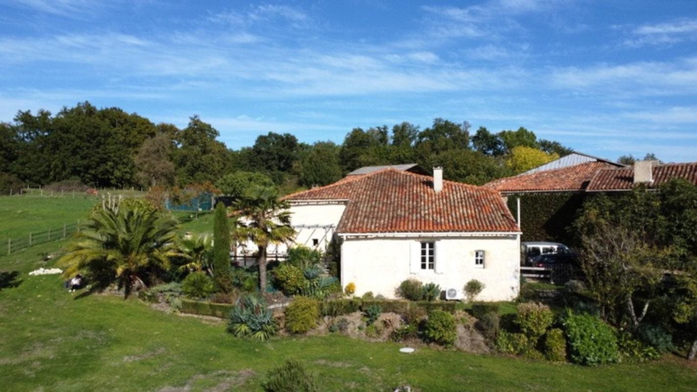 Maison à vendre, 213m², Chalais