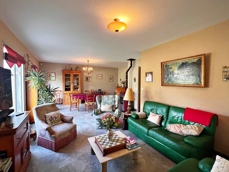 Maison à vendre, 132m², Chaptelat