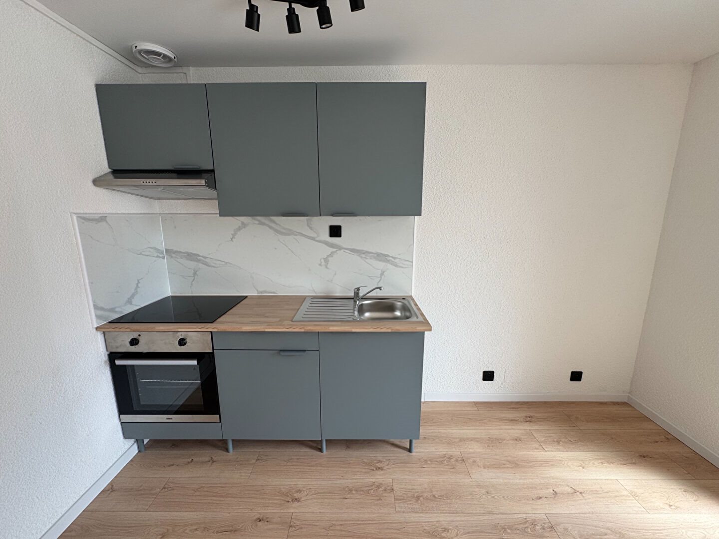 Appartement à louer, 33m², Villebarou
