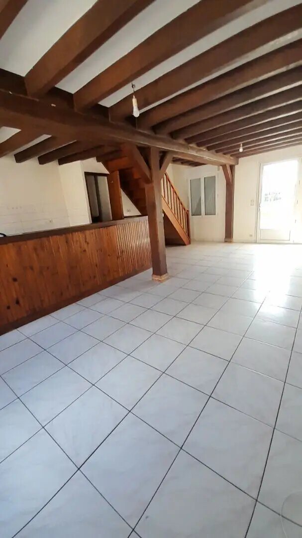 Maison à louer, 48m², Saint-Viâtre