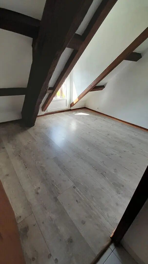 Maison à louer, 48m², Saint-Viâtre