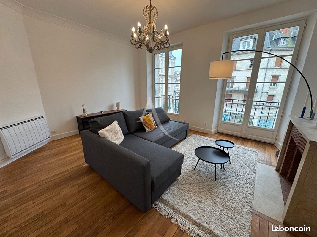 Appartement à louer, 94m², Blois