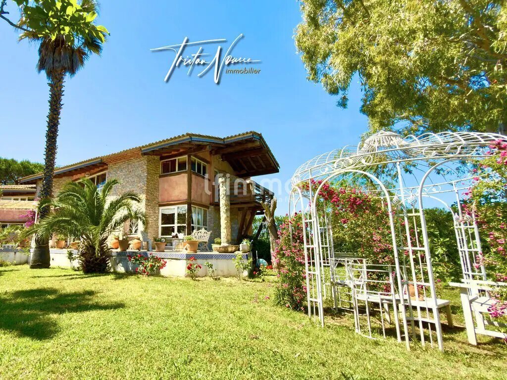 Maison à vendre, 212m², Saint-Cyprien