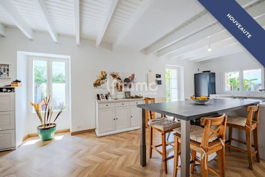 Maison à vendre, 176m², Ambès