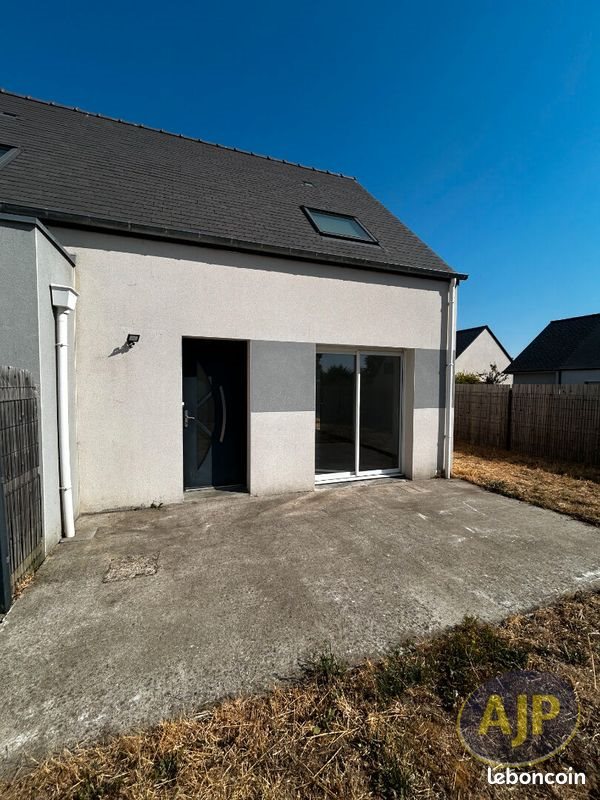 Maison à louer, 78m², Malville