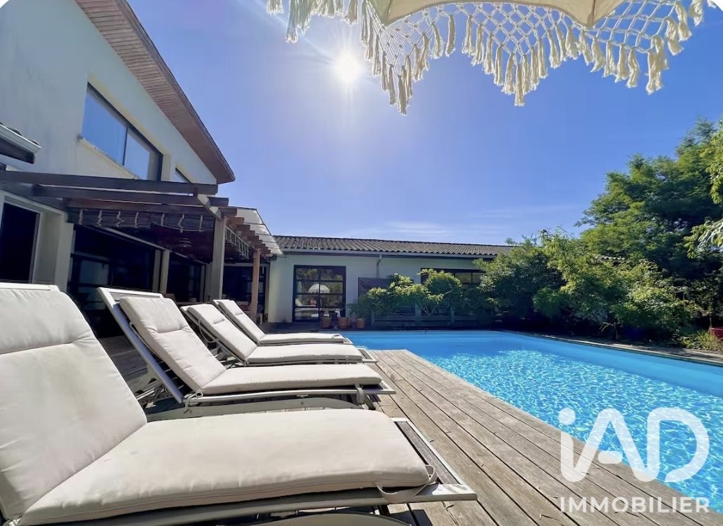 Maison à vendre, 200m², Eysines