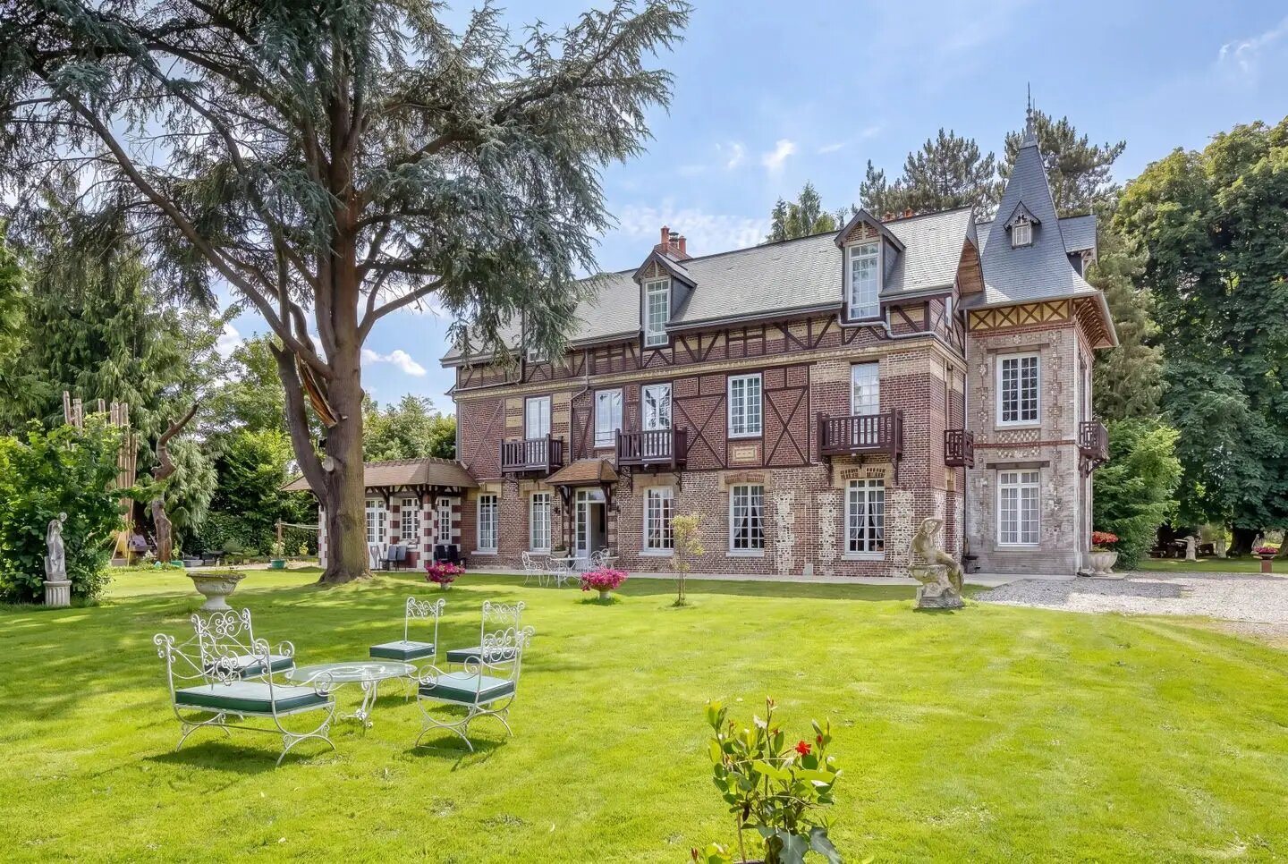 Maison à vendre, 516m², Saint-Ouen-de-Thouberville