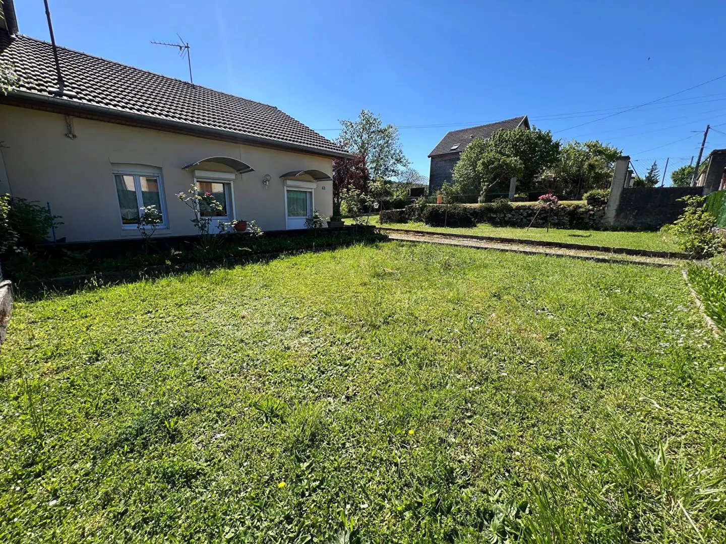 Maison à vendre, 200m², Boussières