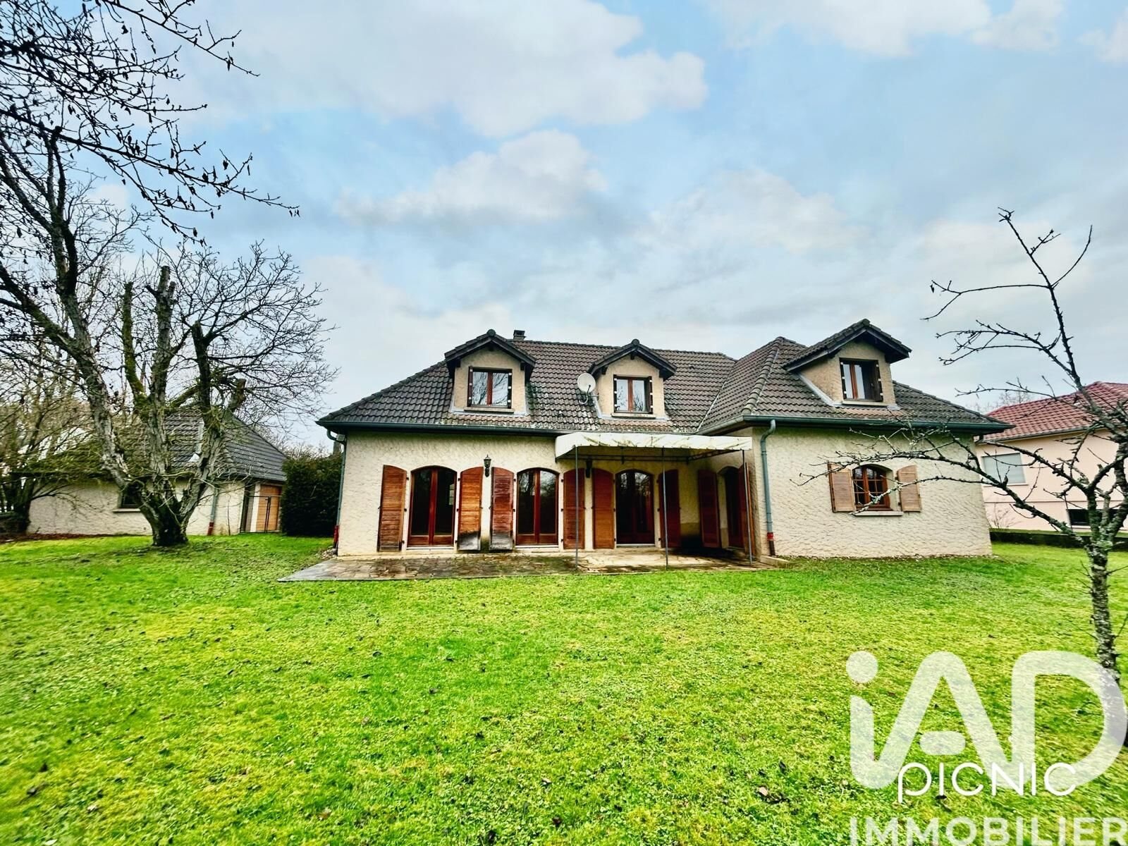 Maison à vendre, 186m², Ars-Laquenexy