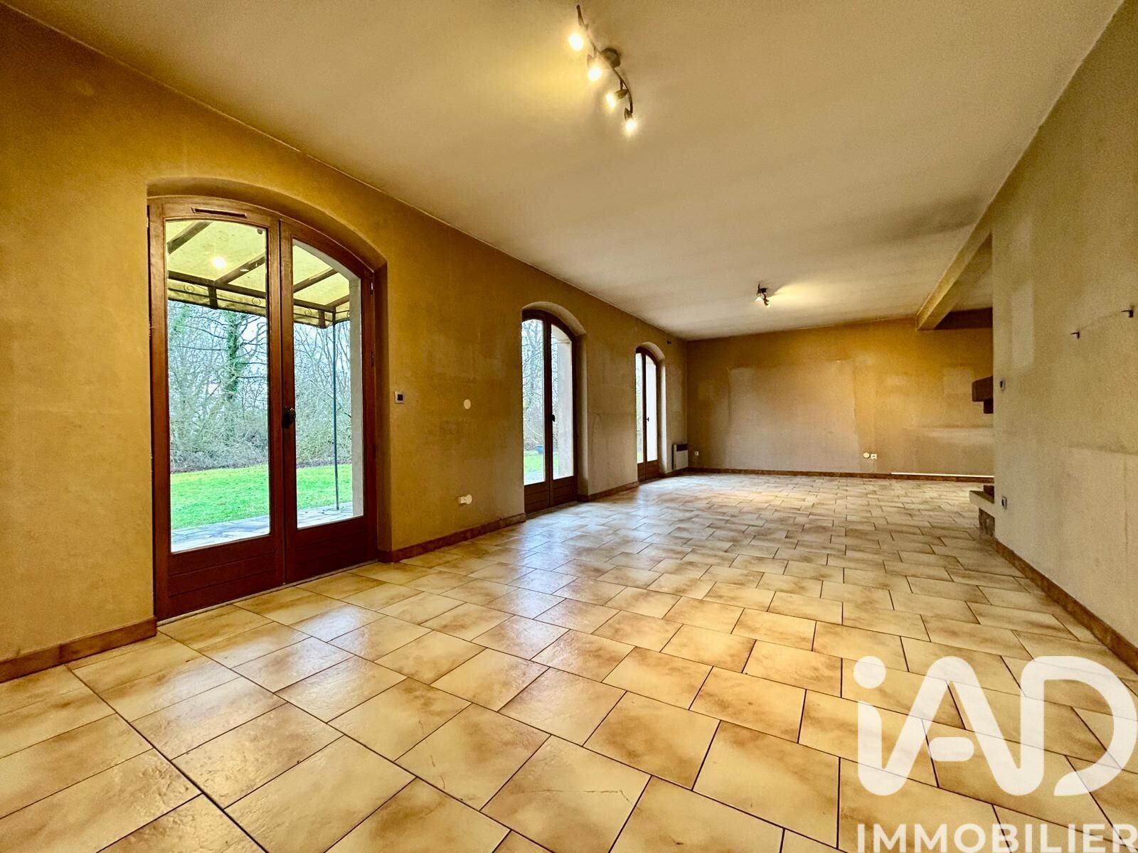 Maison à vendre, 186m², Ars-Laquenexy