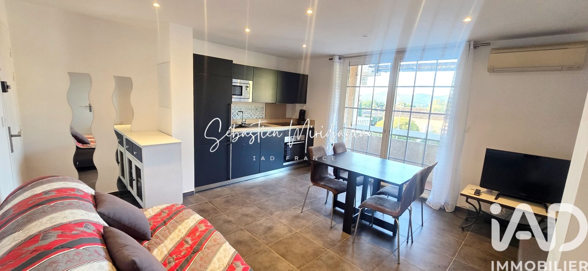Appartement à vendre, 34m², Bormes-les-Mimosas