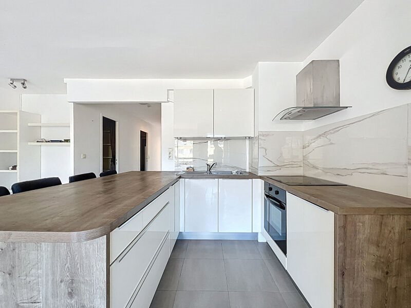 Appartement à louer, 64m², Nice