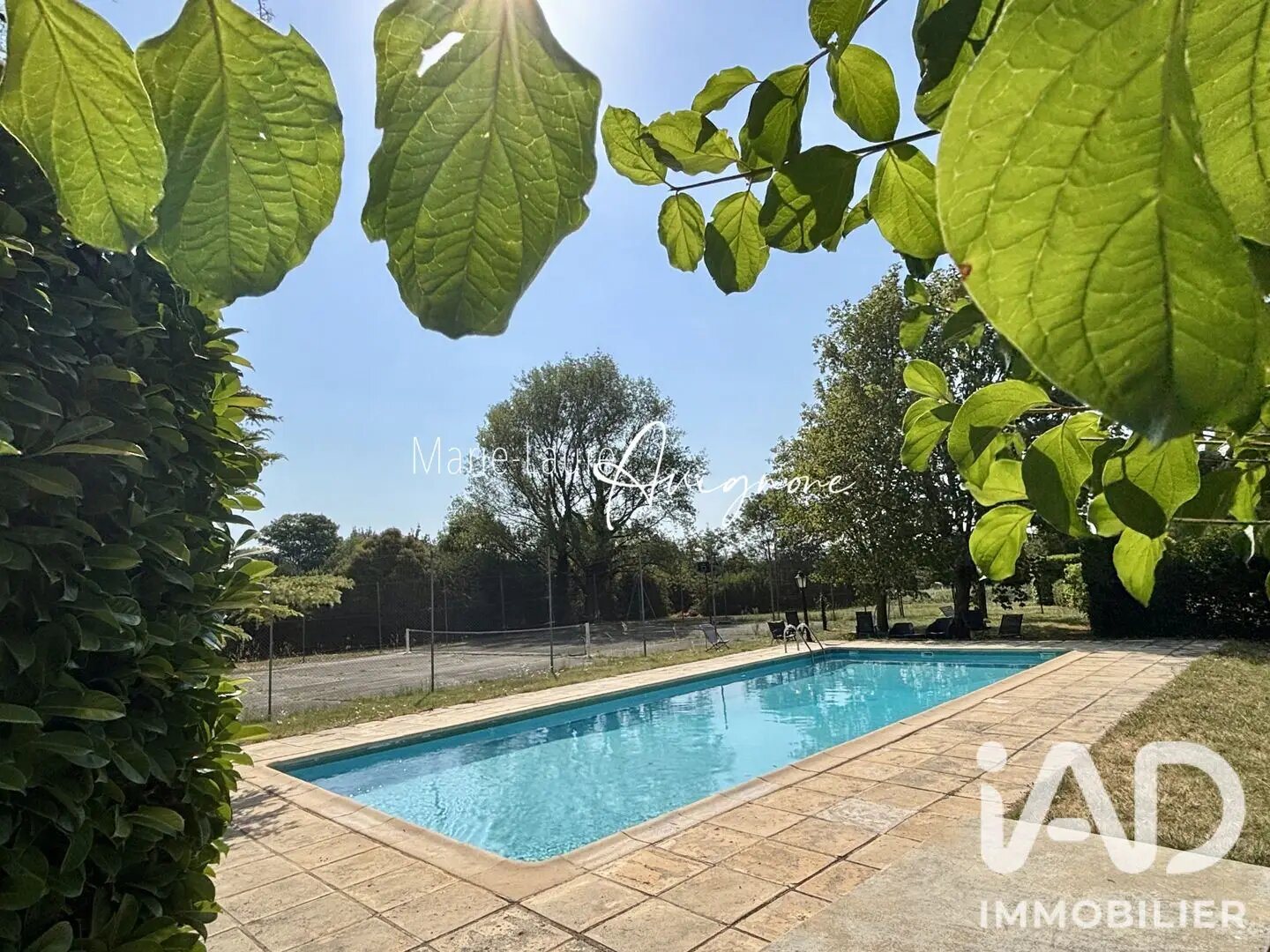 Maison à vendre, 196m², Saint-Marcel-lès-Sauzet