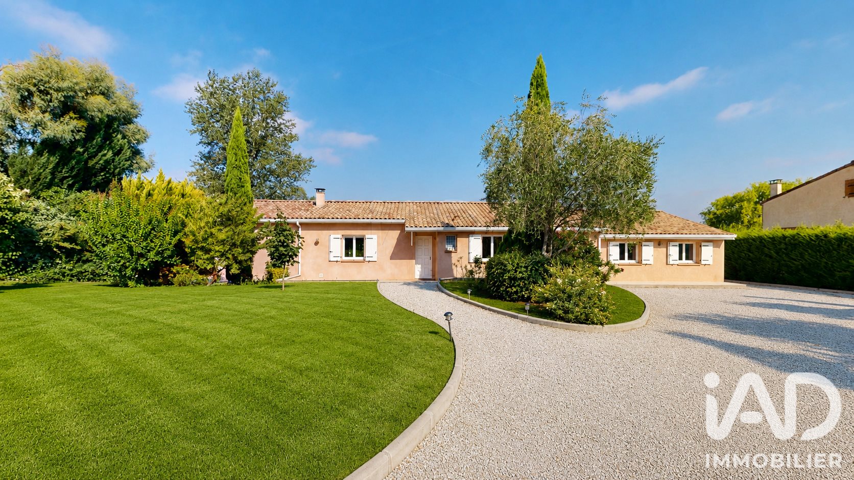 Maison à vendre, 182m², Bazus