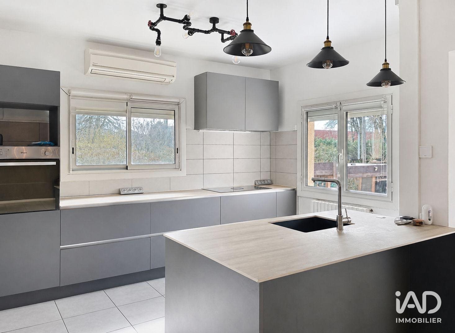 Maison à vendre, 127m², Labastide-Saint-Sernin