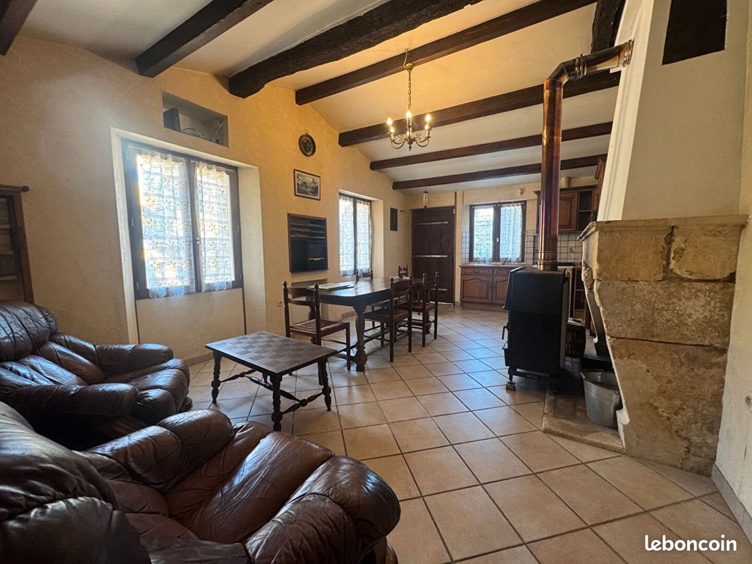 Maison à vendre, 187m², Saint-Froult