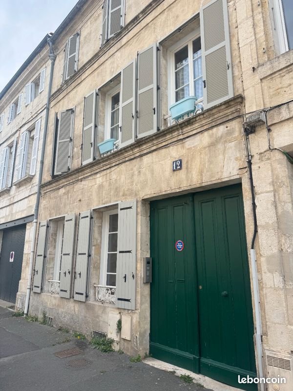 Appartement à vendre, 18m², Rochefort