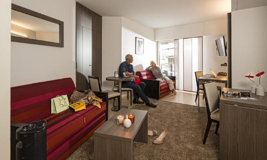 Appartement à louer, 65m², Courbevoie